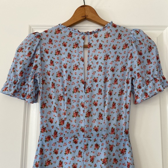 Reformation Page Mini Dress in Petunia Blue w Roses, Puff Sleeves, Split Back - Picture 12 of 14